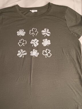 Maurices Olive Crewneck Tee with White Clover